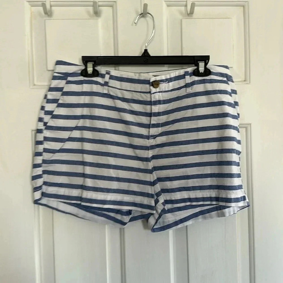 Old Navy Blue and White Striped Shorts Size 10 - Picture 1 of 2
